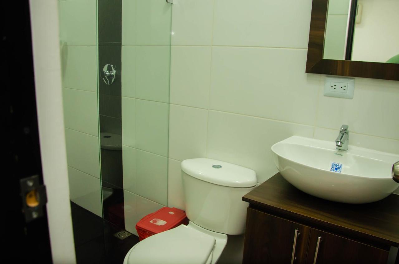 Casa Hotel Los Arboles Белло Екстер'єр фото