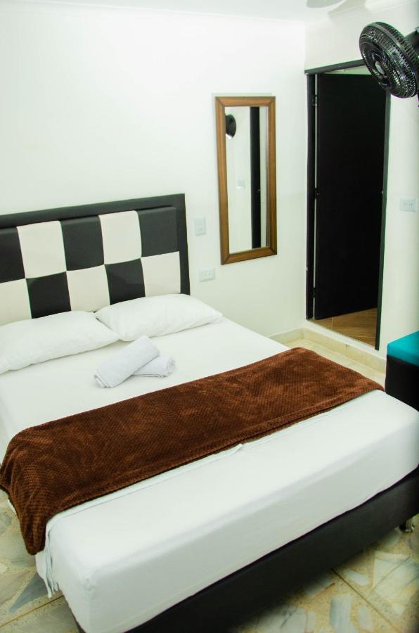 Casa Hotel Los Arboles Белло Екстер'єр фото