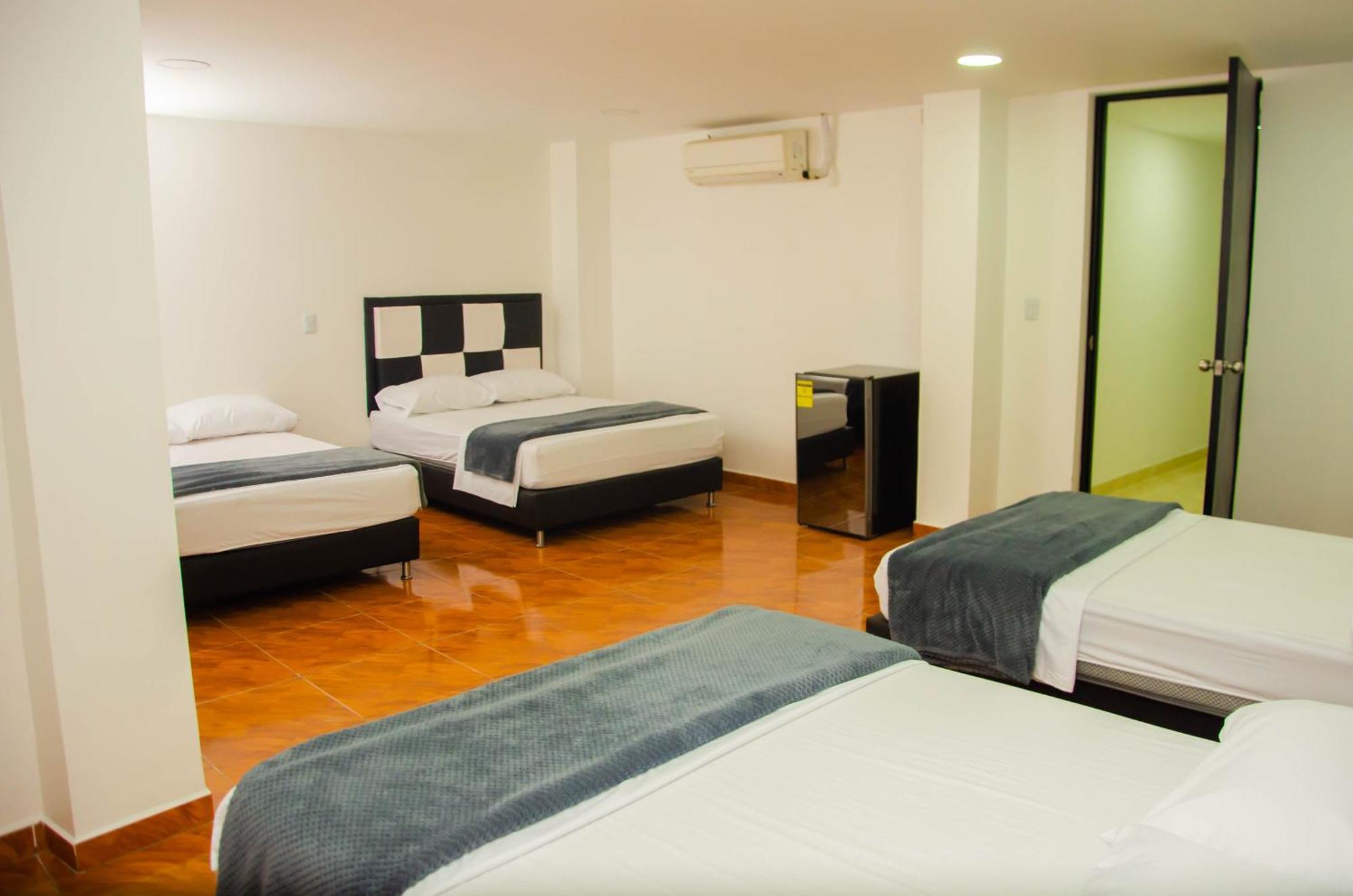 Casa Hotel Los Arboles Белло Екстер'єр фото