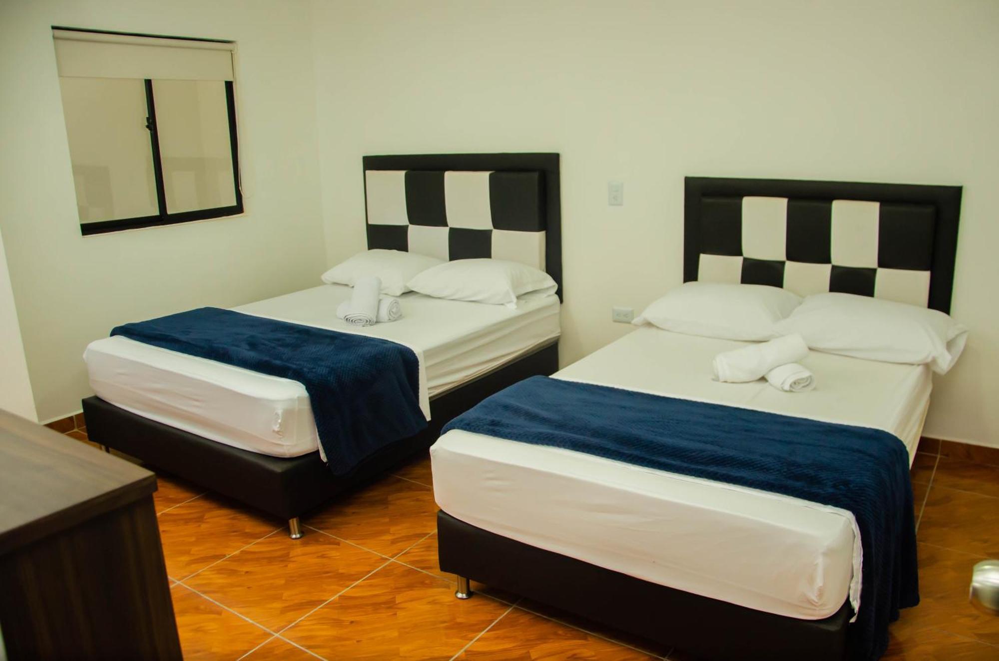 Casa Hotel Los Arboles Белло Екстер'єр фото