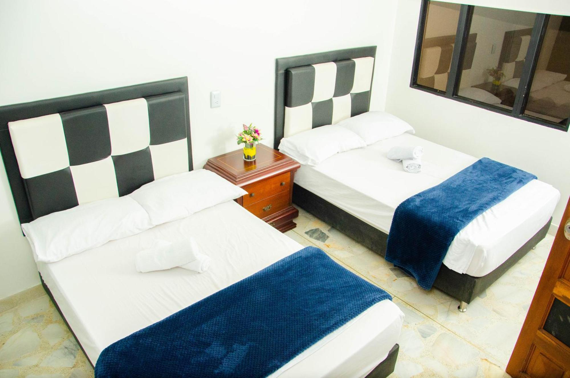 Casa Hotel Los Arboles Белло Екстер'єр фото